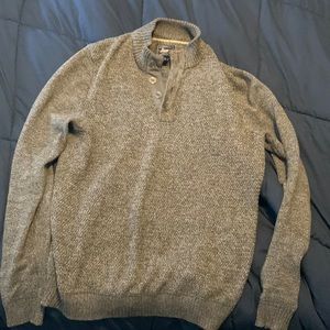 Comfortable grey sweater